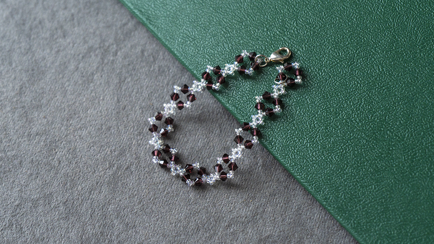Bratara Swarovski Burgundy Duo