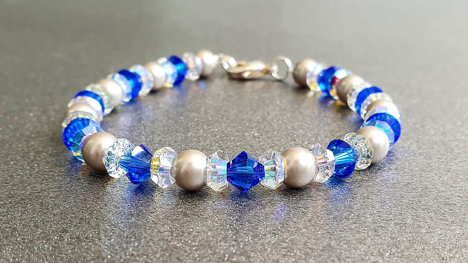 Bratara Swarovski Majestic Blue, Crystal AB & Platinum Pearl