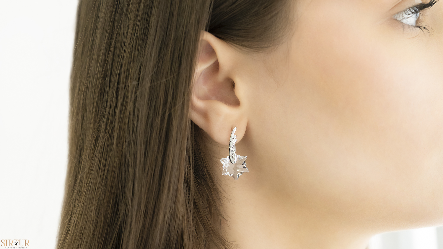 Cercei Edelweiss Crystal Flower Drop