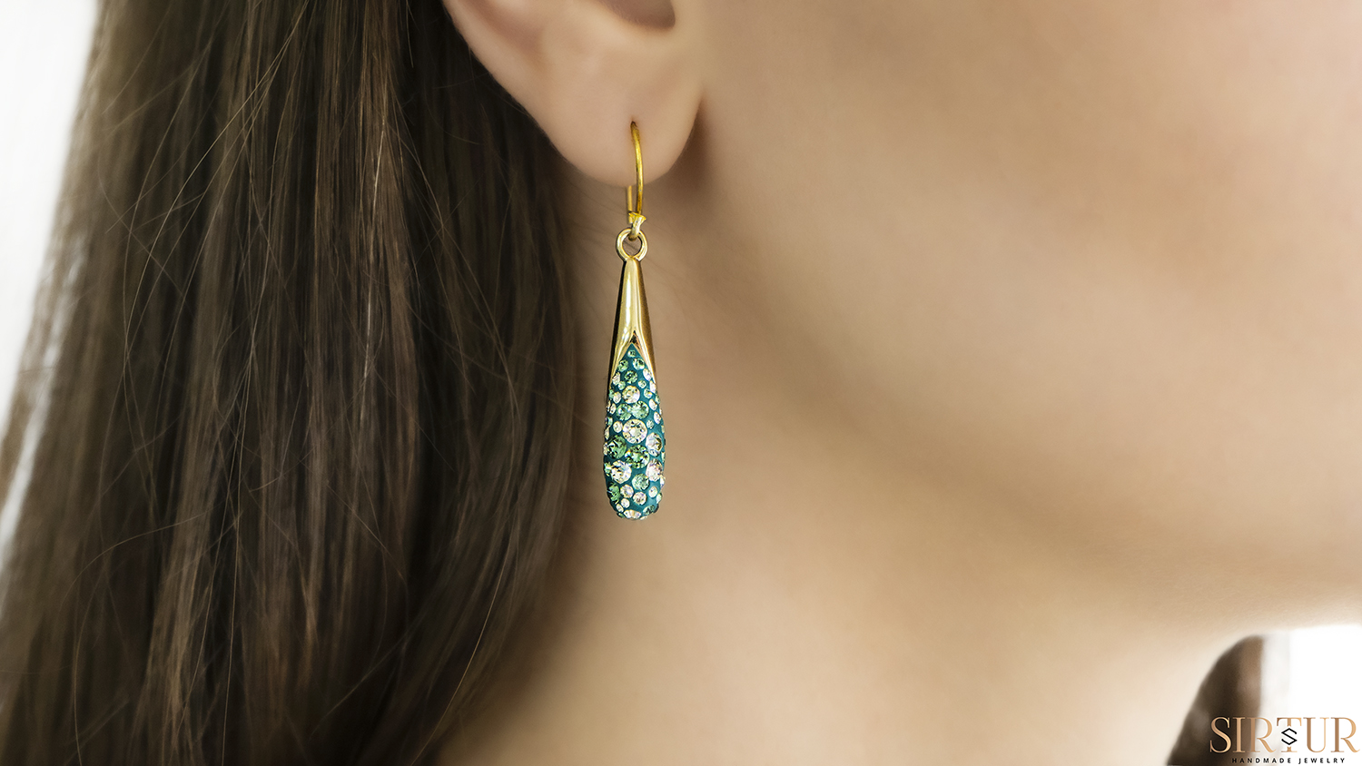 Cercei Lungi Swarovski Pave Green & Gold