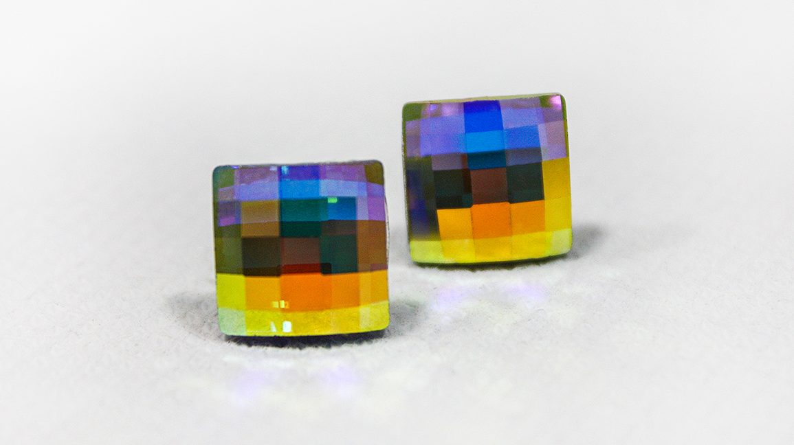 Cercei Stud Square Swarovski Aurore Boreale
