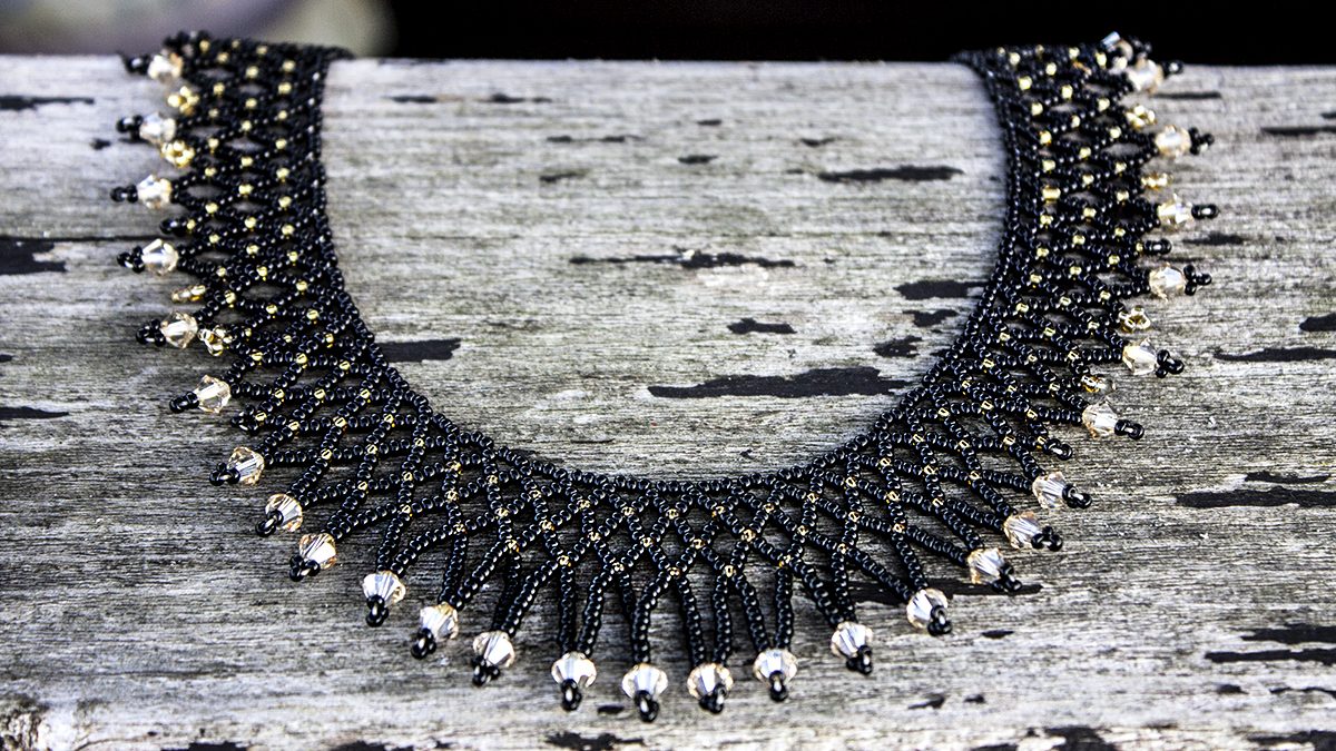 Colier Cusut Swarovski Black Tassel