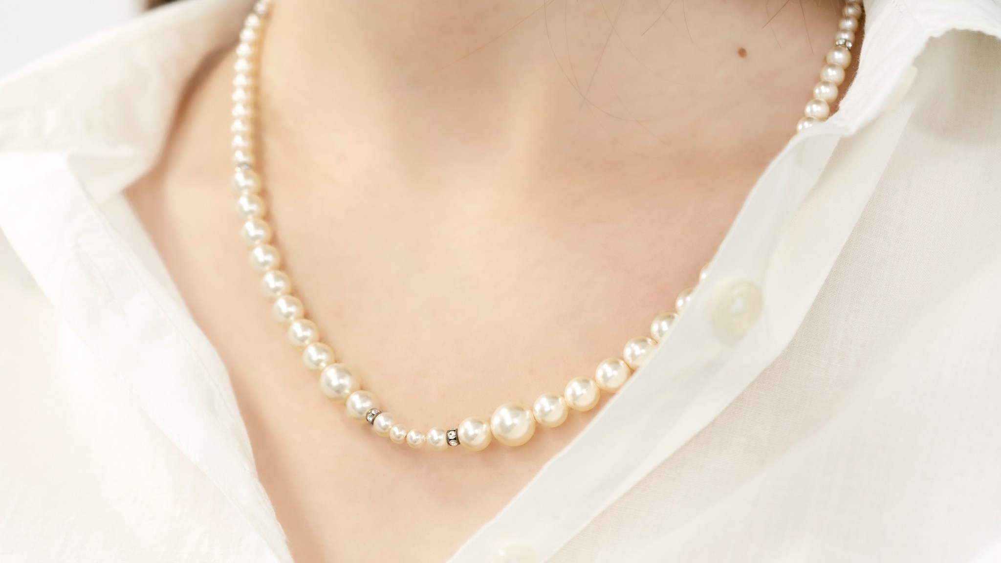 Colier Minimalist cu Perle de Cristal