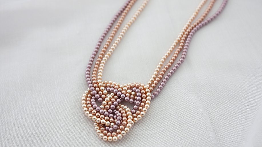 Colier Swarovski Powder Pearl Trio