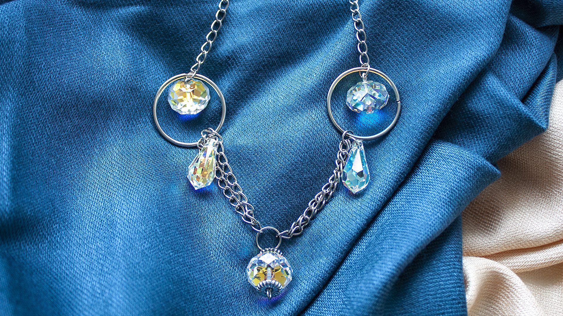 Colier Statement Drops Swarovski Aurore Boreale