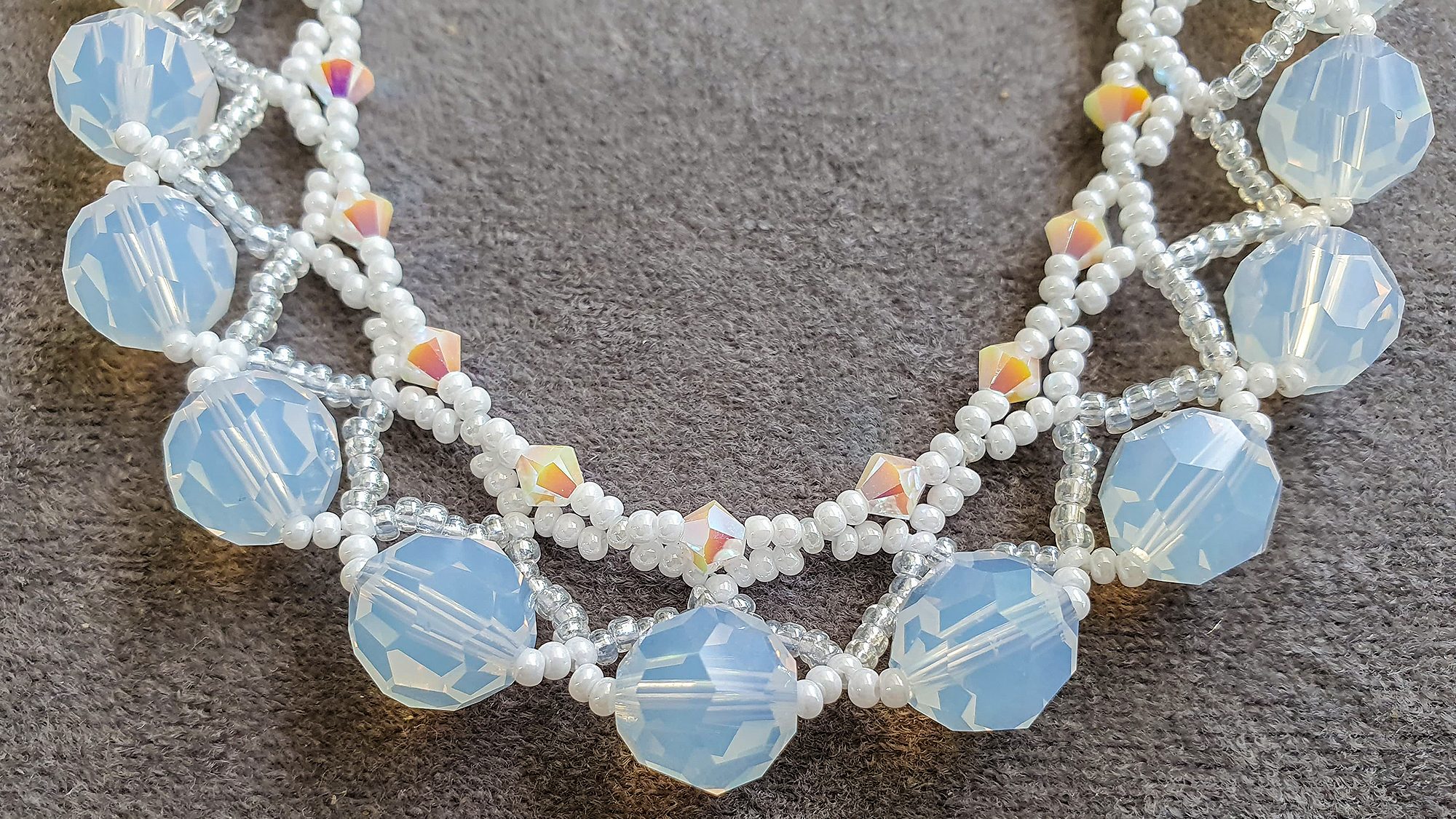 Colier Swarovski White Opal & White Alabaster AB Bridal