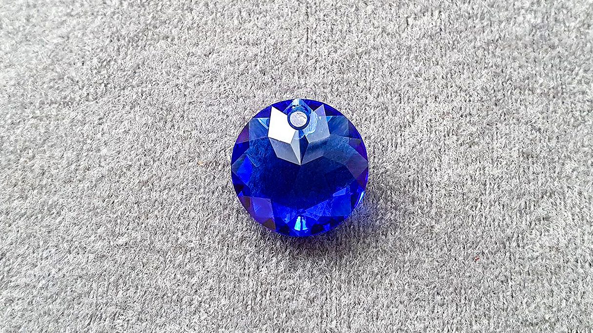 Element Crystal Pendant 6430 Classic Cut Majestic Blue 10mm