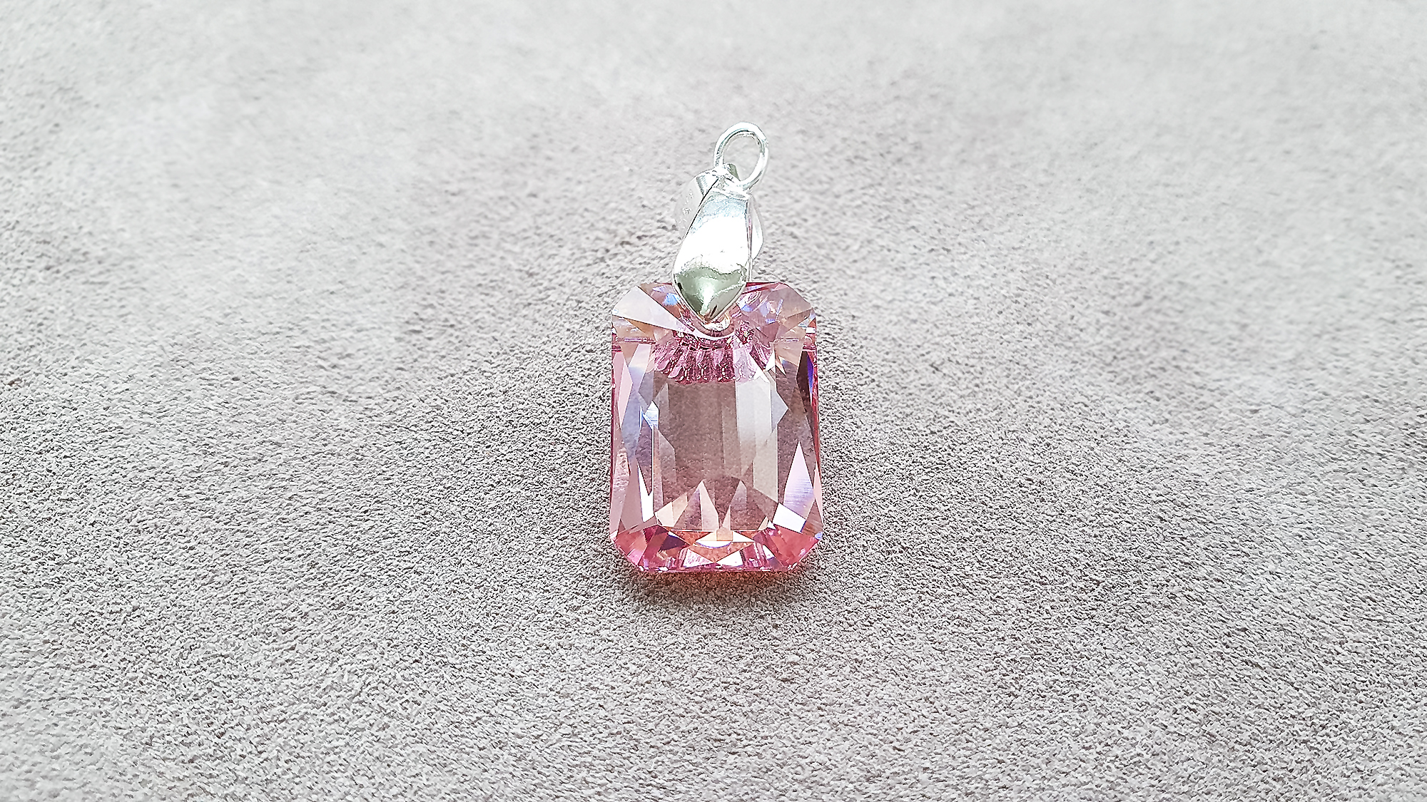 *Swarovski* Pandantiv Emerald Cut Light Rose Shimmer