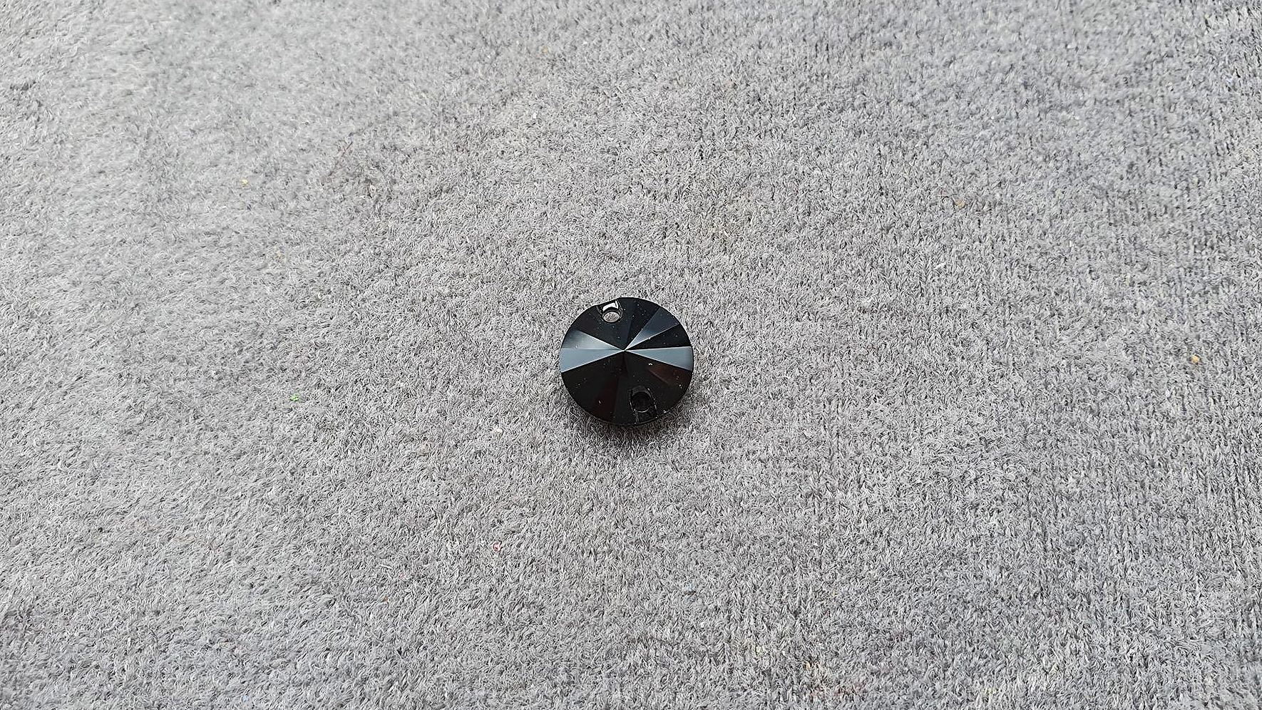 Swarovski Sew-On Stone 3200 Jet 10mm