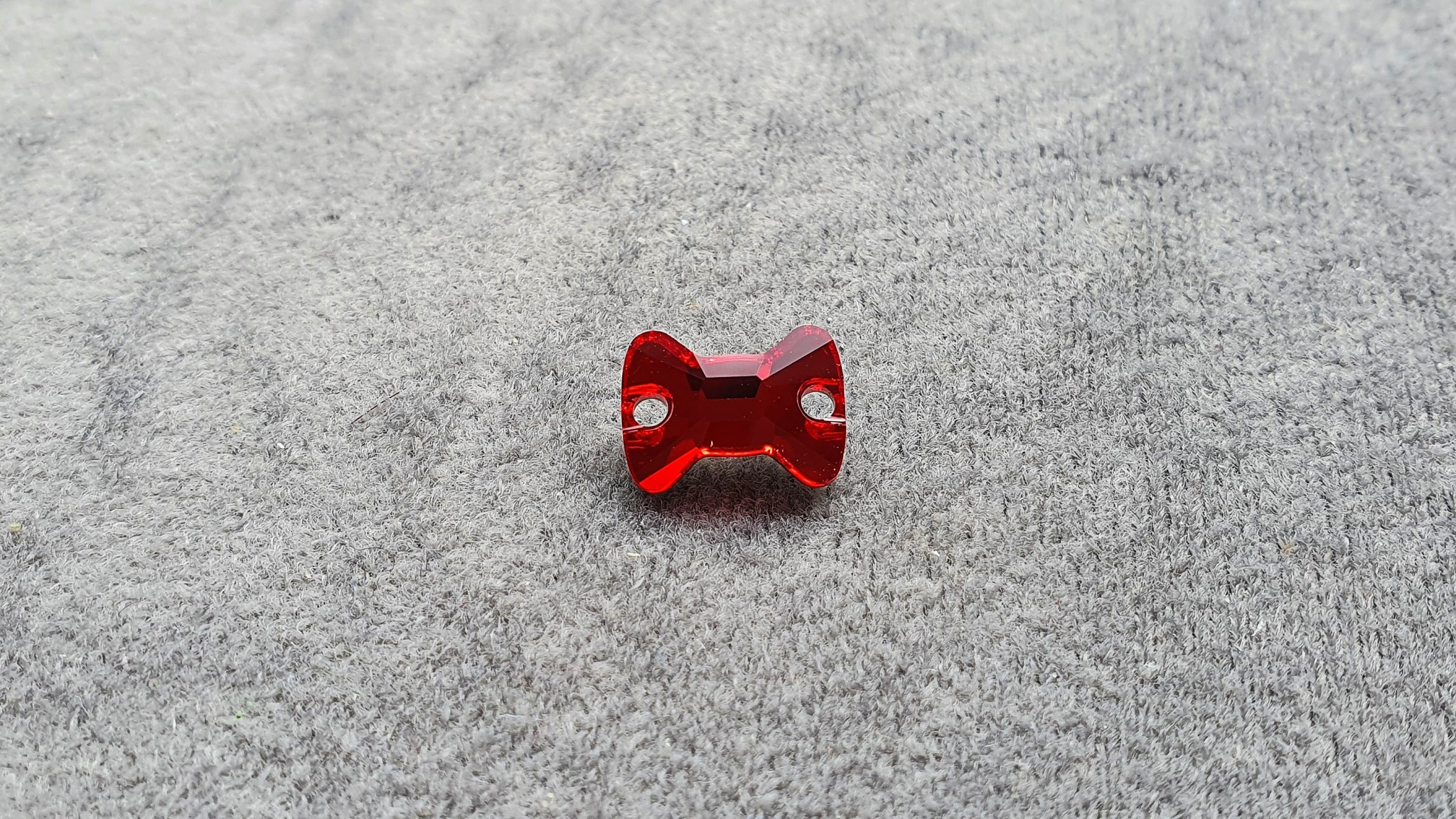 Swarovski Sew-On Stone 3258 Bow Tie Light Siam 12×8,5mm